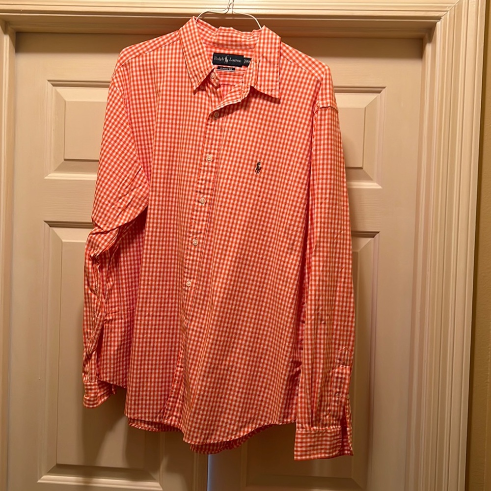 Get ready for fall. Beautiful checkered Ralph Lauren button down